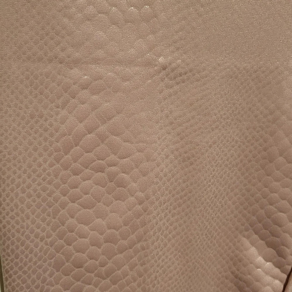 KToo Snakeskin Pattern Shorts (Size M) - Picture 4 of 6